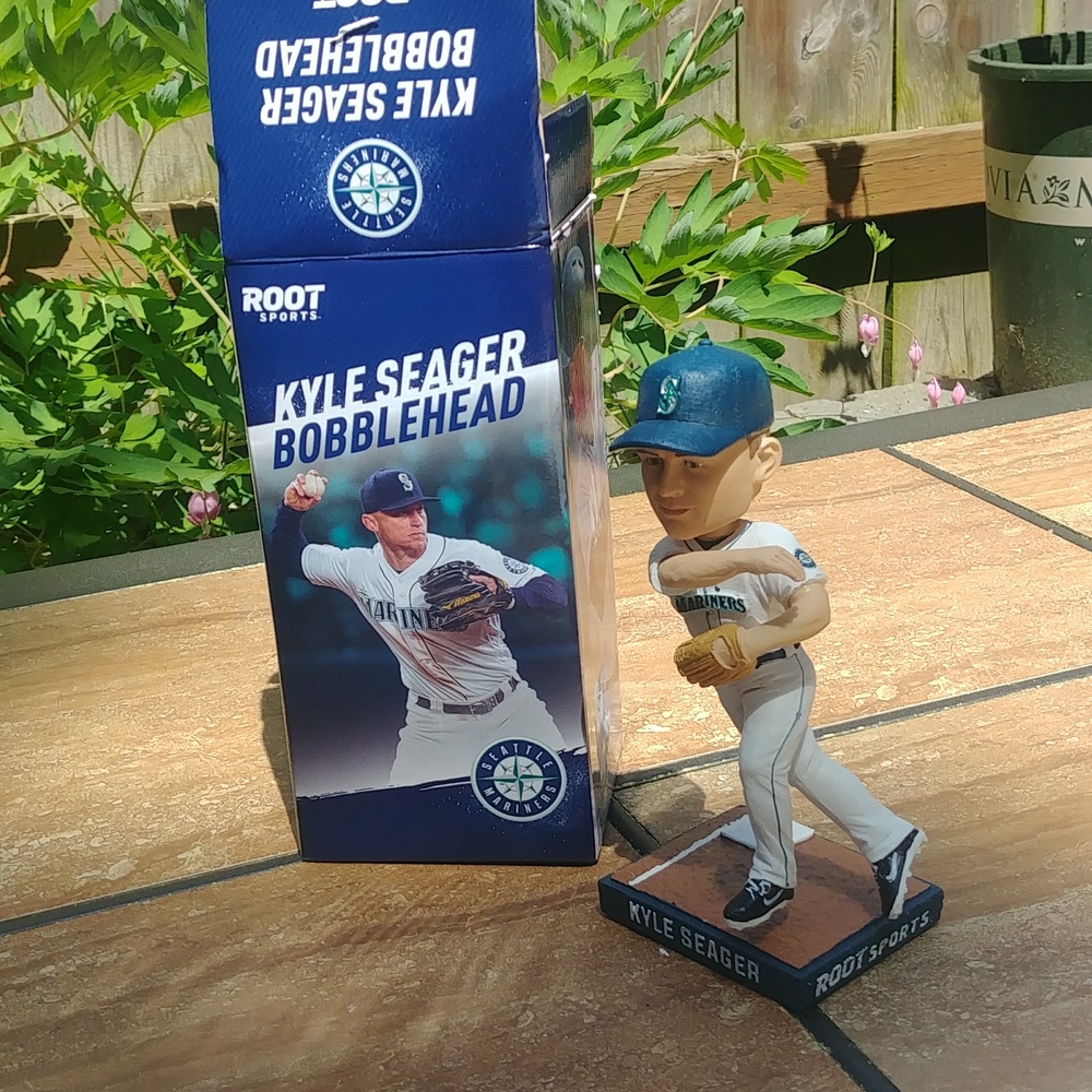 Mariners Kyle Seager bobblehead